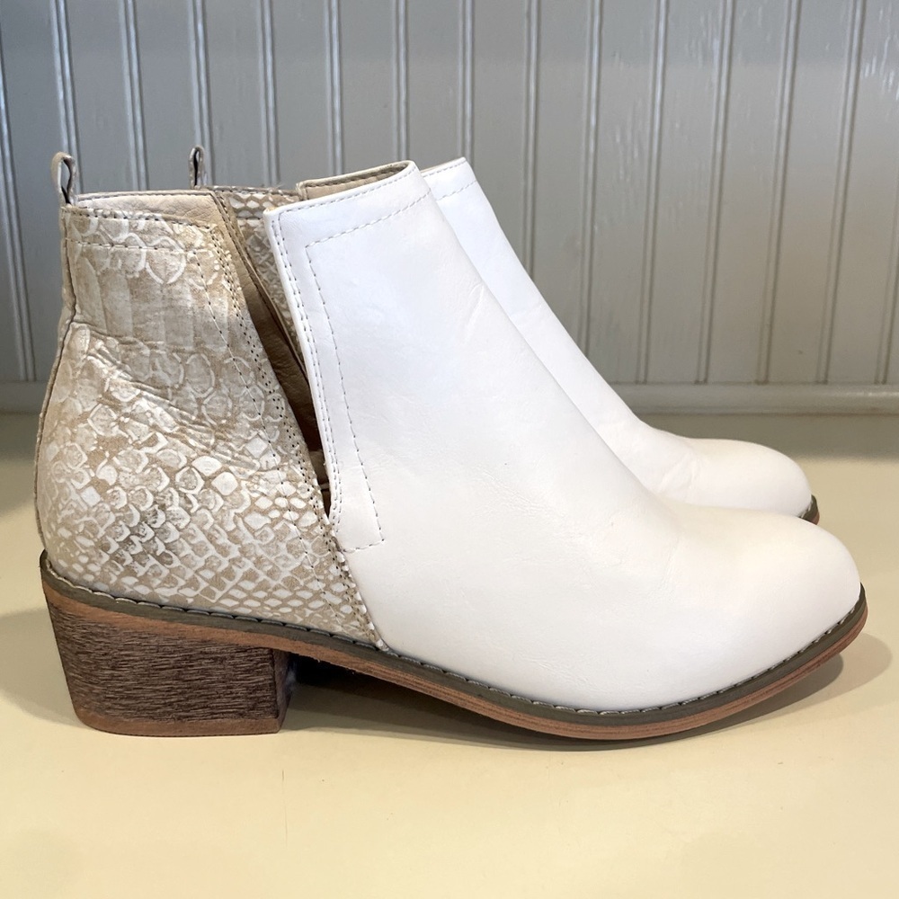 Corkys White and Tan Ankle Booties